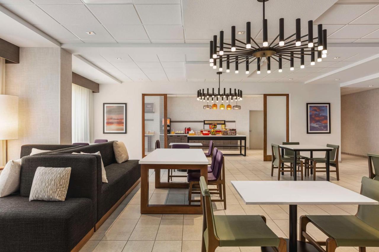 Hampton Inn Stockton, Ca Buitenkant foto